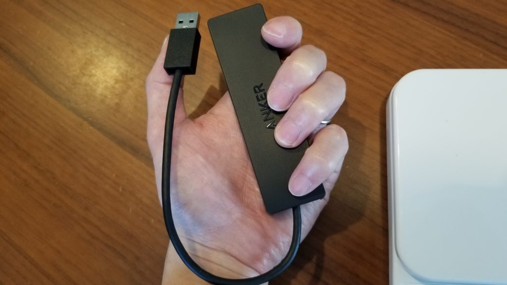 Anker USB3.0 ウルトラスリム 4ポートハブ 】シンプルに便利。オススメなUSBハブ | かちおテック